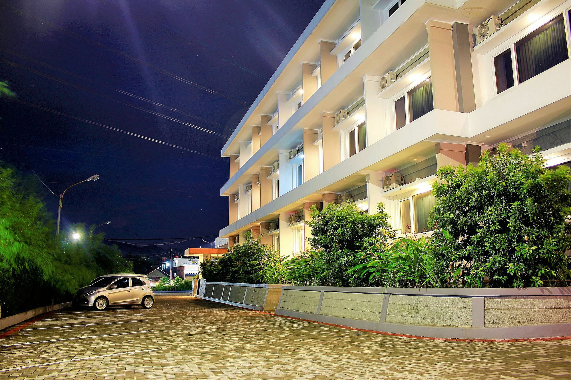 Zen Rooms Dumeling Bogor Eksteriør bilde
